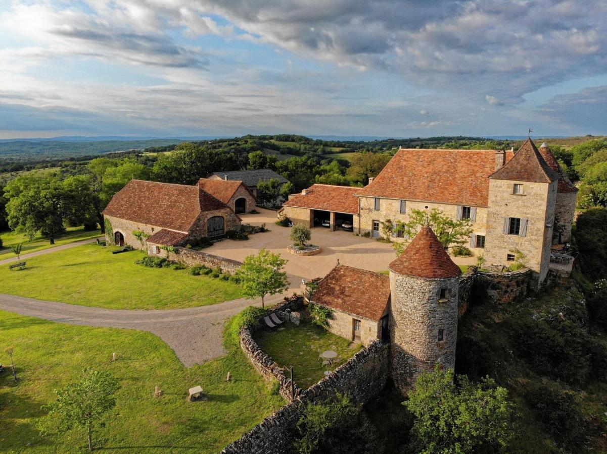 Gite 8 Pers Du Chateau De Cantecor Alvignac Eksteriør billede