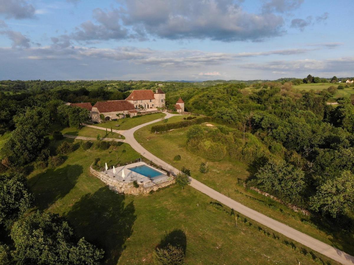 Gite 8 Pers Du Chateau De Cantecor Alvignac Eksteriør billede